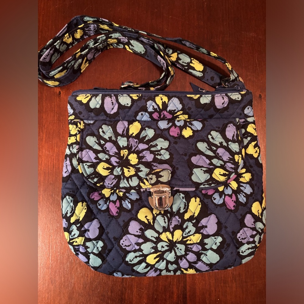 Vera Bradley Navy floral bag